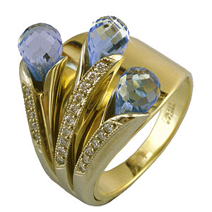 Фотография ювелирного изделия: Кольцо «Пава», 21 бриллиант Кр 57 0,13 ct, 3 топаза 4,56 ct, Золото 585